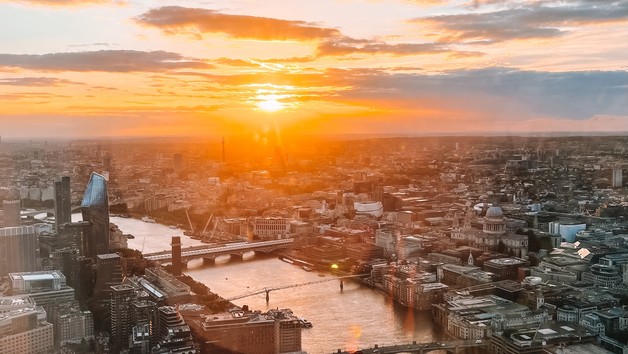 The View from The Shard Entry and Champagne for Two - Peak Image 5