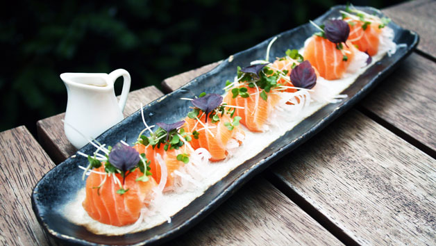 London Eye Tickets with Unlimited Asian Tapas and Sushi plus Bottomless Drinks at Inamo for Two Image 4