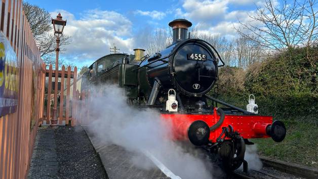 Chiltern Hills Steam Train Experience with Aventure001 for Four picture