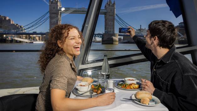 Two Course Thames Lunch Cruise for Two - Week Round picture