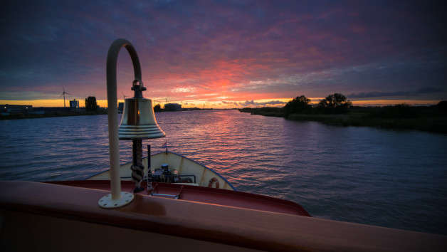 Blackwater Sunset Barge Sail for Two with Four Course Dinner and Wine picture
