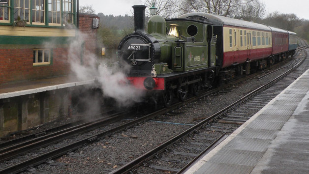 Steam Train Ride and Guided Bus Tour for Two with Afternoon Tea picture