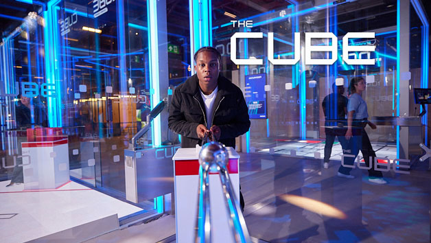 Two Adult Tickets to THE CUBE in London – Weekday picture