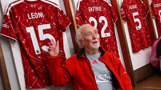Liverpool FC Anfield Stadium Tour for One Adult with Museum Entry picture