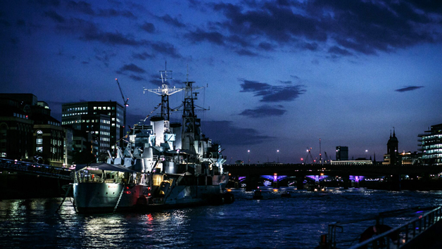 London Thames Jazz Cruise with a Three Course Dinner and Fizz for Two Image 2