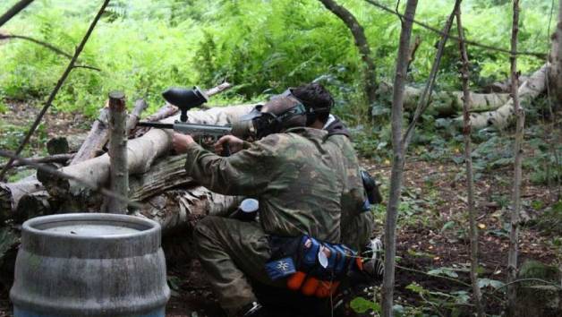 Half Day Paintballing at Unreal Paintball for a Family of Four picture