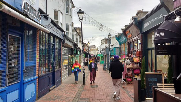 Food and Sightseeing Tour in Brighton for Two Image 2