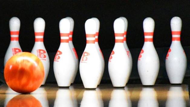 Off Peak Bowling at Play at Pins for Two Adults and Two Children picture