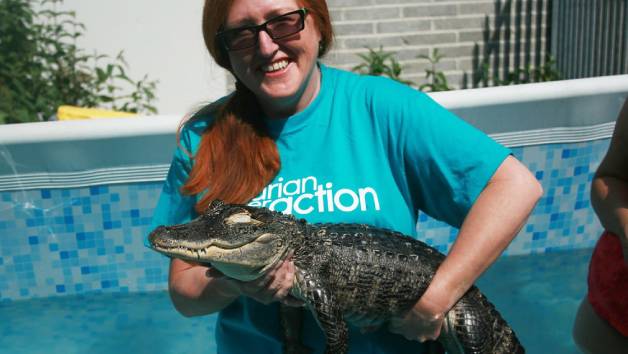 90 Minute Reptile Centre Tour and Photos at Crocs R Us for Two Adults and Two Children picture