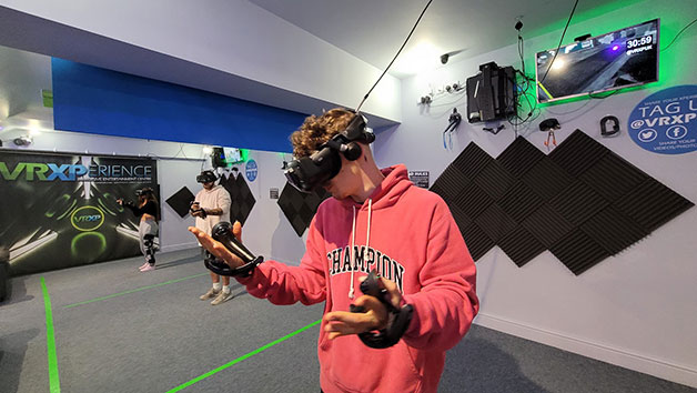 Virtual Reality Gaming Experience for Two Image 3