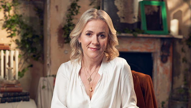 BBC Maestro Writing Love Stories with Jojo Moyes Online Course Image 1