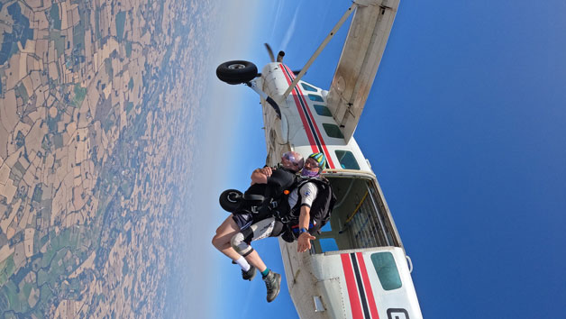 Tandem Skydive in Beccles for One Image 4