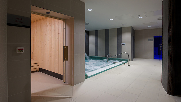 Twilight Pampering Experience with 40 Minute Treatment at Abbey Spa, London for One Image 2