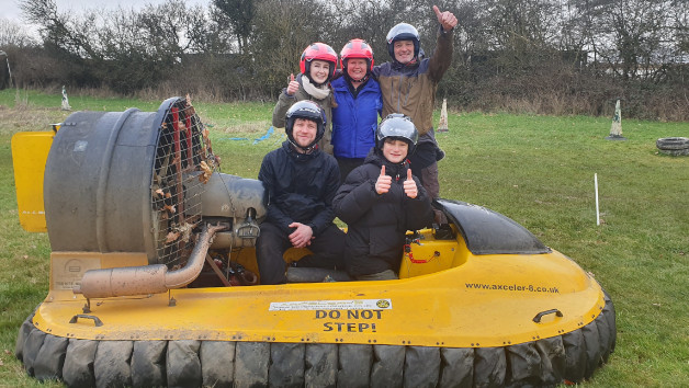 Hovercraft Racing Challenge in Leicestershire for One picture