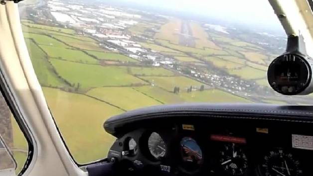 30 Minute Light Aircraft Flight in Gloucestershire picture
