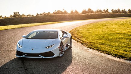 Lamborghini Huracan Thrill at Dunsfold Park