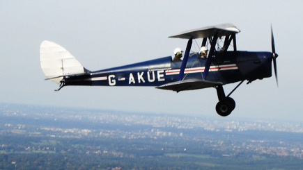 20 Minute Tiger Moth Flight in Surrey