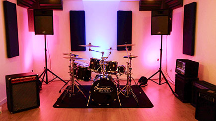 Introductory Recording Studio Experience in Berkshire Image 3