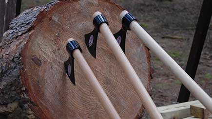 Axe Throwing For Two in Leicestershire Image 3