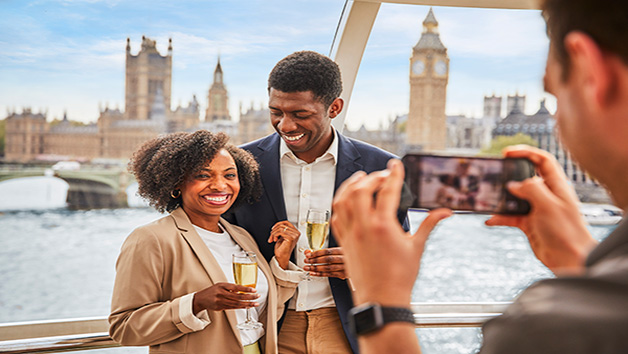 The Lastminute.com London Eye VIP Tickets for Two with Champagne Image 1