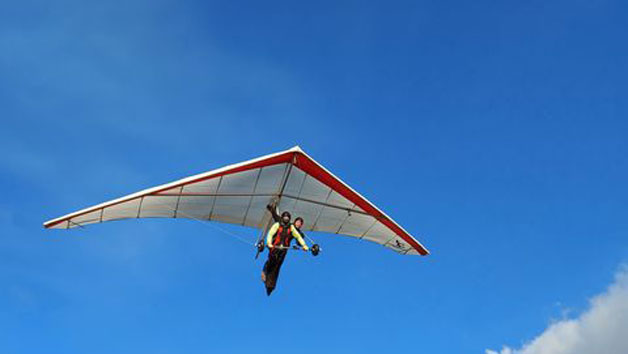 Tandem Hang Gliding in Devon Image 3