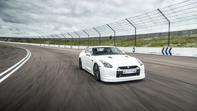 Double Supercar Thrill at Brands Hatch Image 2