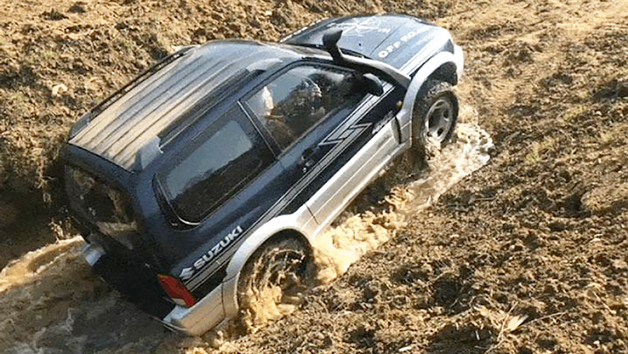 4x4 Off Road and Rally Taster Driving Experience for One at Silverstone Rally School Image 2