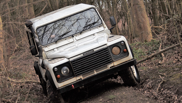 Ultimate James Bond Land Rover Defender and Aston Martin DB11 Driving Experience for One Person Image 2