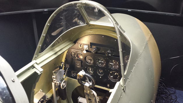 One Hour Spitfire Simulator Flight in Bedfordshire for One Person Image 2