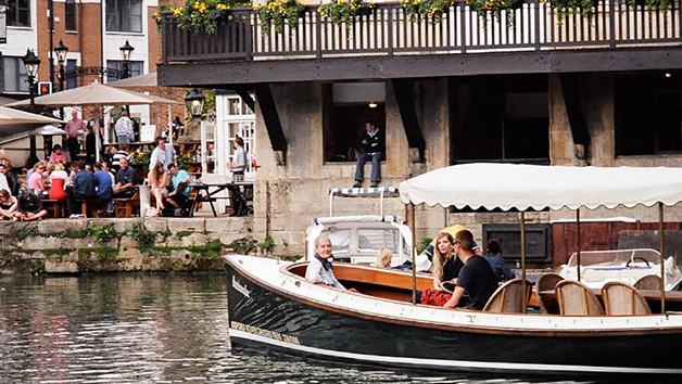 Cocktails for Two by the Riverside at The Folly in Oxford Image 2