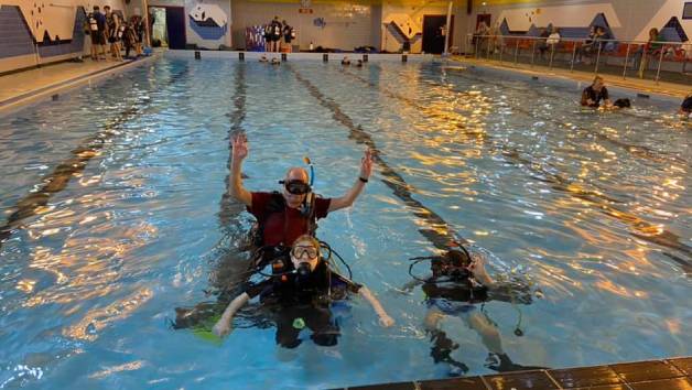 SSI Try Scuba Introduction Course with Fins Outdoors for Two picture