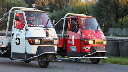 Piaggio Ape Racing For Two Piaggio Ape Racing For Two