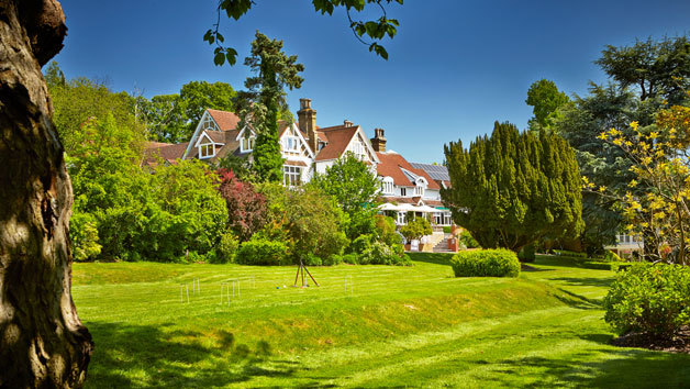 Twilight Pamper Treat with 40 Minute Treatment and Dinner at Rowhill Grange for One Image 3