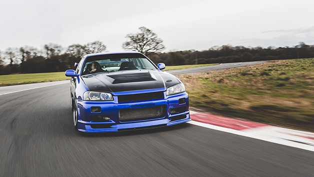 Supra Vs Skyline Driving Thrill for One with Drift Limits Image 4