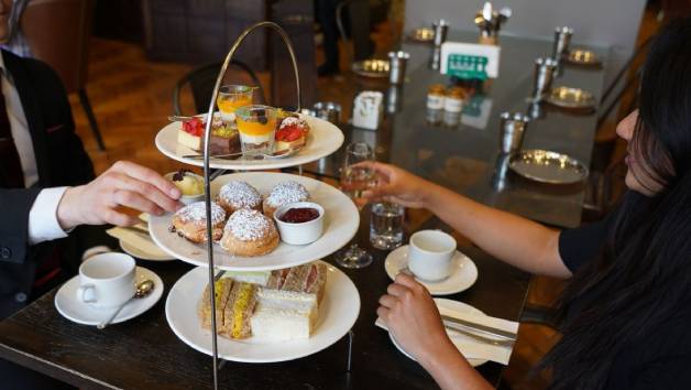 50 Minute Treatment and Traditional Afternoon Tea with Glass of Champagne at Lumi Spa for One picture