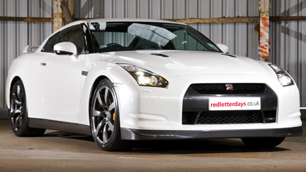 Nissan GT-R Thrill Image 2