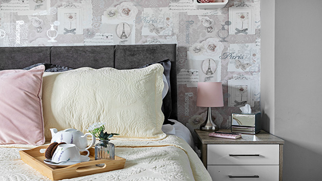 Overnight Escape at Cherwood Hotel for Two picture