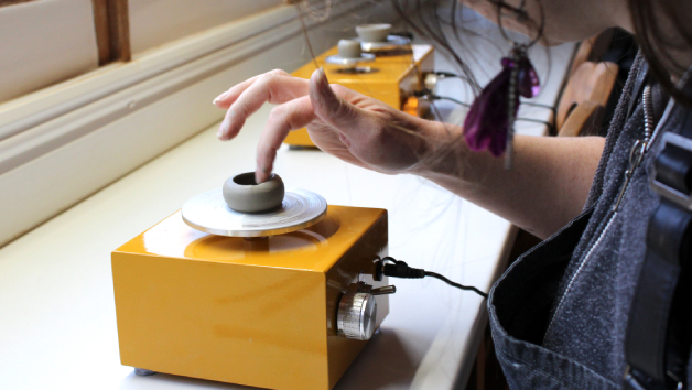 Private Miniature Pottery Wheel Experience at Katherine Fortnum Ceramics for Two picture