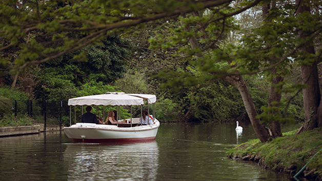 Lunchtime Oxford Picnic Cruise for Two Image 2