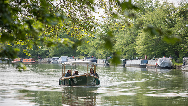 Lunchtime Oxford Picnic Cruise For Two