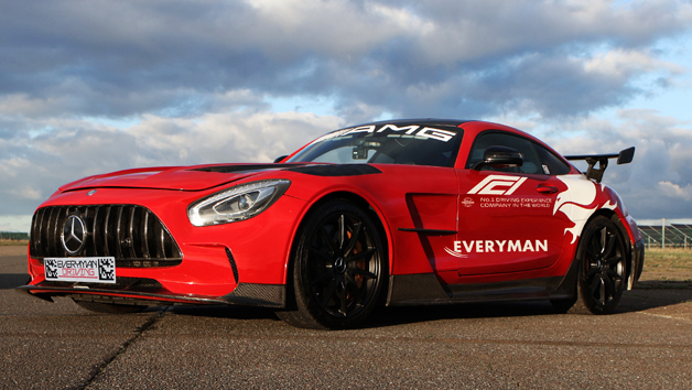 Safety Car Driving Experience with AMG GTR Merc vs New Aston V8 Vantage Image 2