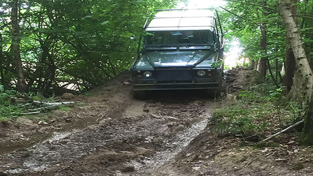 Off Road Driving Experience – UK Wide Image 3
