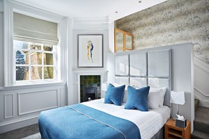 Overnight Escape with Dinner for Two at Barnett Hill, Surrey Image 2