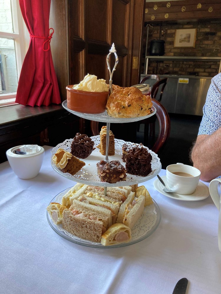 Tea for Two Gift Box Red Letter Days